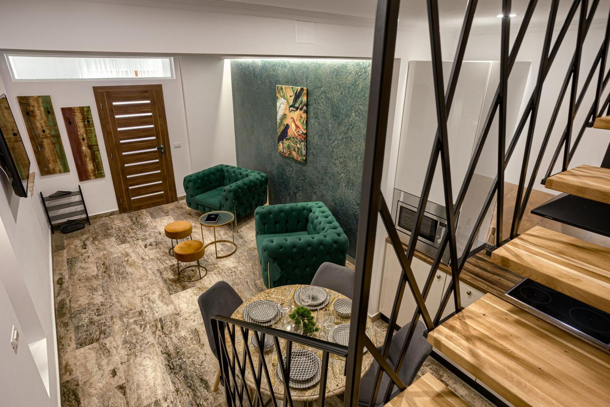 Sika Palladium Garden & Spa Central Apartment Arad Exteriör bild